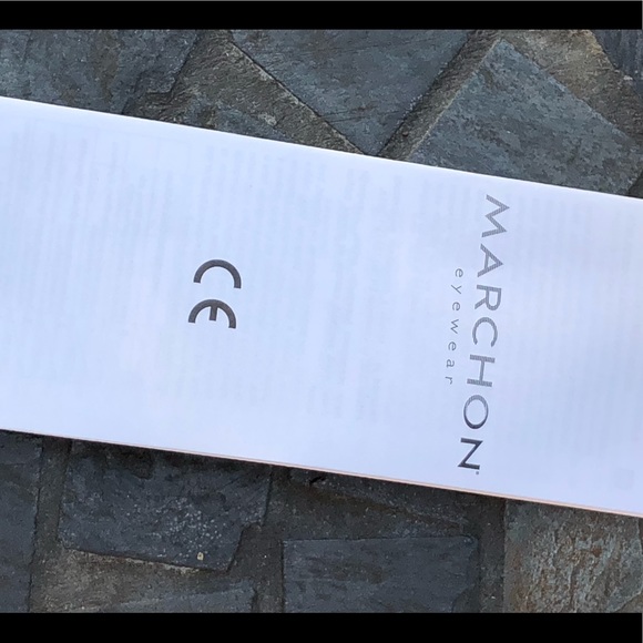 Valentino women’s sunglasses V724S. NWB. - Picture 8 of 8